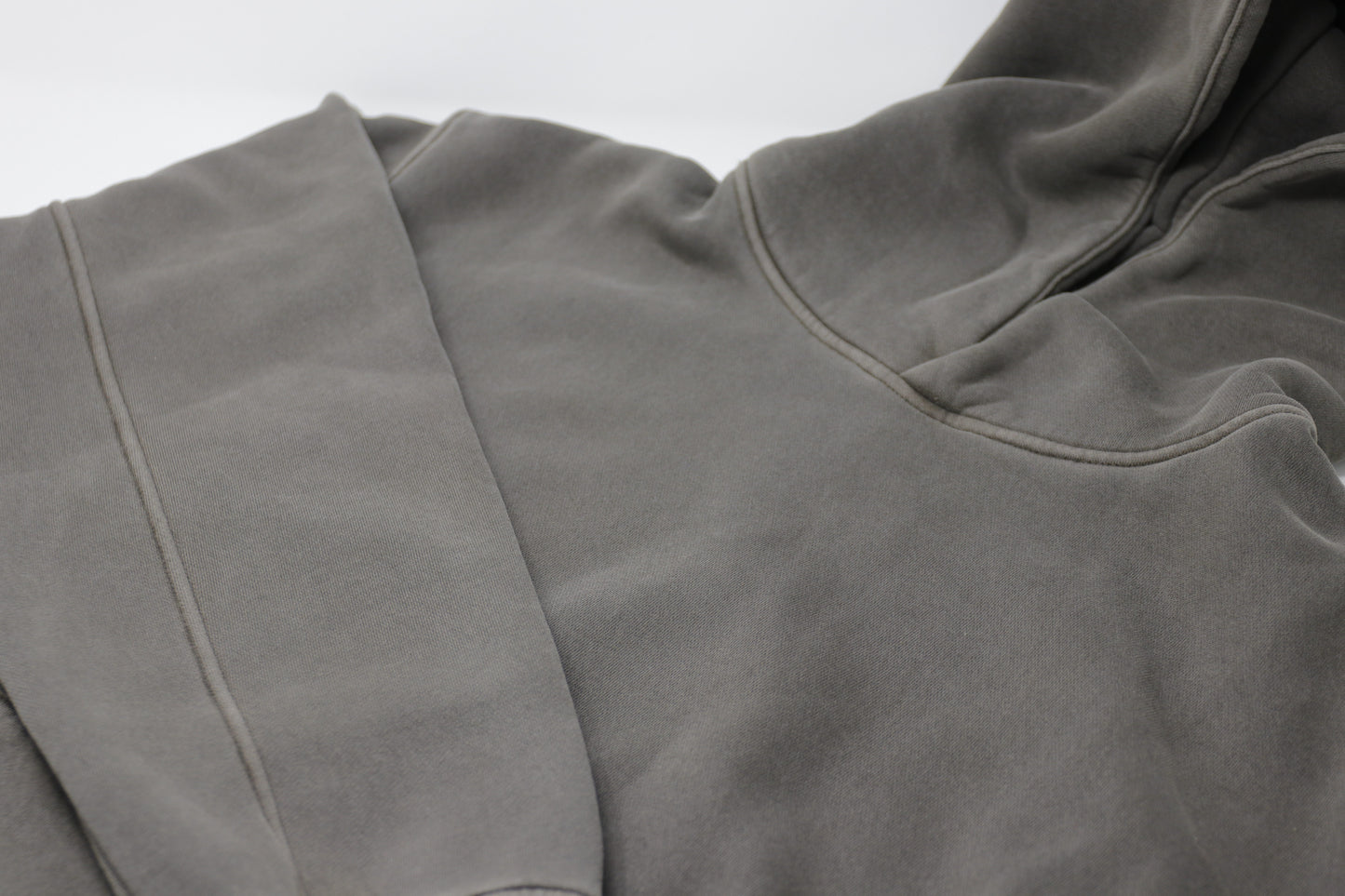 Blank Essential Hoodie - Taupe